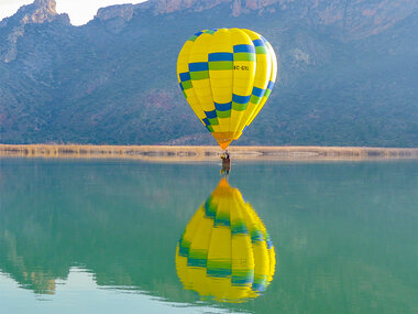 Sobrevolando Catalunya: 1 vuelo en globo con Camins de Vent