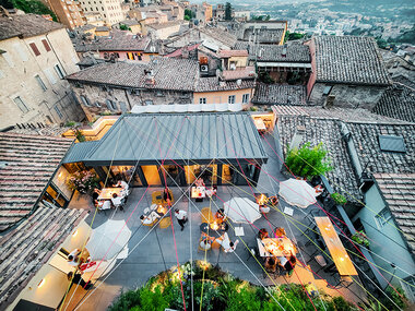 Nel cuore di Perugia: 1 notte in esclusivo hotel con aperitivo in terrazza panoramica