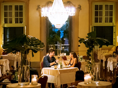 Fuga romantica di 1 notte con accesso alle piscine termali e cena gourmet in hotel 4*