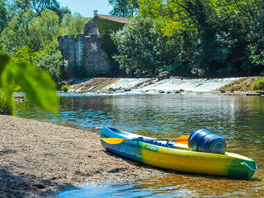 Balade nautique près d'Alès : descente en canoë biplace