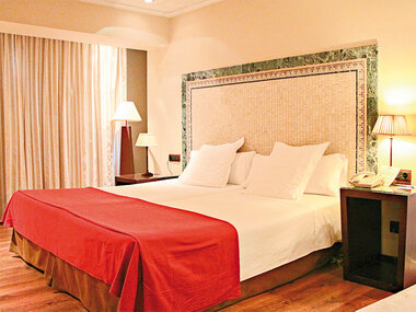 Escapada a Andorra: 1 noche con desayuno y spa en el Hotel Roc Blanc 4* para 2 personas