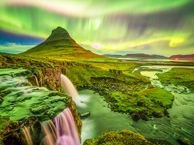 Excursión para ver las auroras boreales en Islandia con entrada a museo para 2 personas