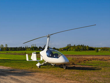 Flyg stängd gyrokopter över Skåne