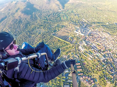 Vuelo en paramotor de 15 minutos en Madrid para 1 persona