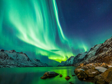 Nordlys i Norge på 4-stjernet hotel med tur til fjorden for 2