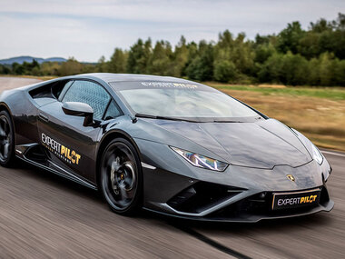 Stage de pilotage : 5 tours sur le circuit de Chambley en Ferrari 488 GTB, Lamborghini Huracán ou Porsche 911 GT3