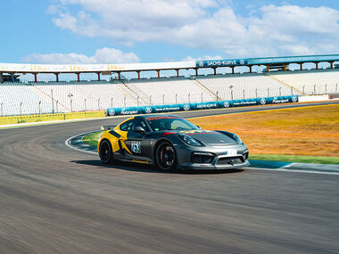 1 Runde Rennstrecken-Action im Porsche 718 Cayman GT4 Clubsport in Spa-Francorchamps