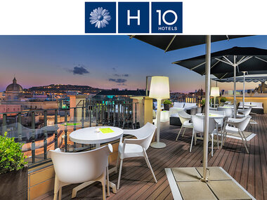 H10 Universitat 4*: Barcelona: 1 noche con desayuno para 2