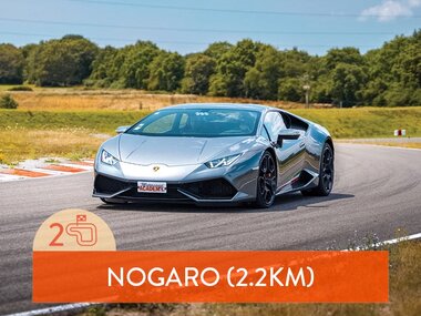 Stage de pilotage : 2 tours sur le circuit de Nogaro école en Lamborghini Huracán