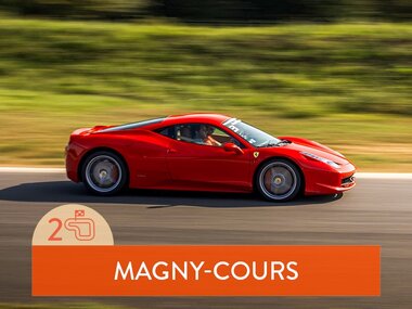 Stage de pilotage : 2 tours sur le circuit de Magny-Cours en Ferrari F458 Italia