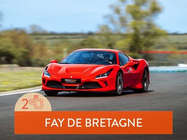 Stage de pilotage : 2 tours sur le circuit de Fay de Bretagne en Ferrari F8