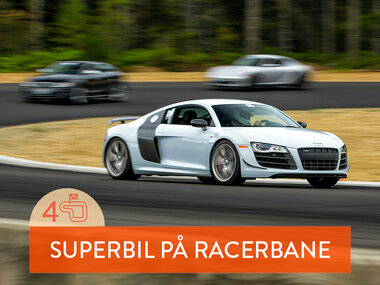 Kør racerbil på bane: 4 omgange i Audi R8