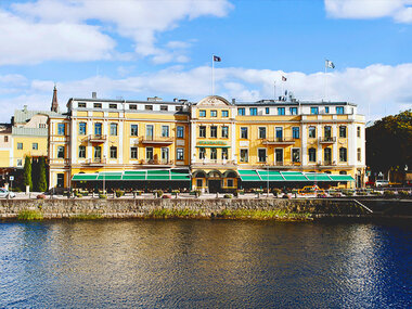 Övernattning med frukost på Elite Stadshotellet Karlstad för 2
