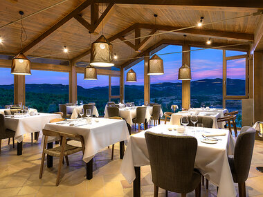 Restaurante La Atalaya del Tastavins: menú degustación con vino, postre y cata de AOVE