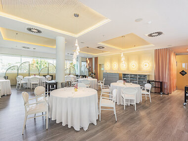 AR Diamante Beach SPA & Convention Center 4*: 1 noche con spa y cena
