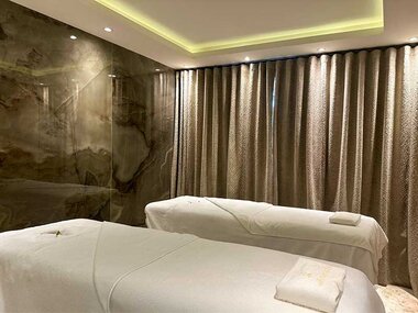 Détente en duo : hammam, enveloppement et gommage du corps au spa à Mougins près de Cannes