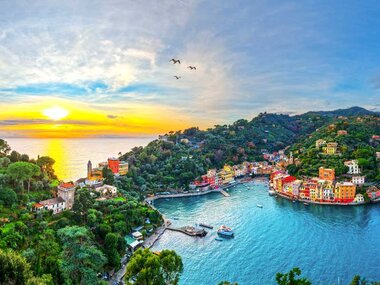 Aperitivo al tramonto in barca sulla Riviera Ligure: tour tra Paraggi e Portofino