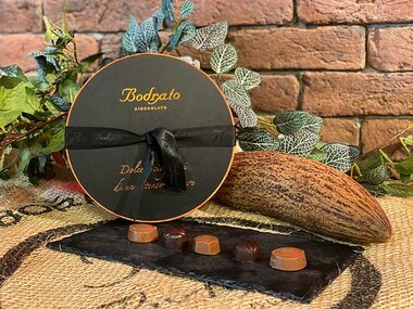 Bodrato Cioccolato: 1 elegante bauletto degustazione con consegna a domicilio
