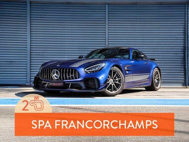 2 rondes racen op het circuit van Spa-Francorchamps in een Mercedes AMG GT R Pro