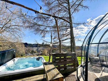 2 magische dagen in een SaintHub Sphair met bubbelbad in het Ardense Saint-Hubert