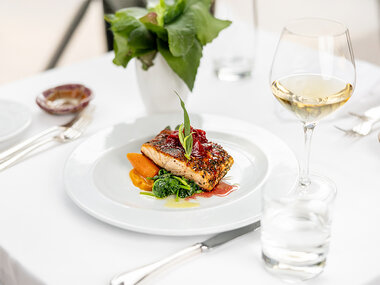 Middag med vin i Aarhus for 2