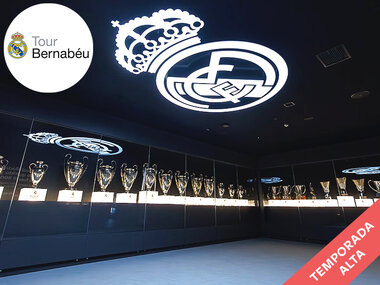 ¡Al Bernabéu en familia!: 2 entradas de adulto y 1 de niño al tour oficial con museo y vista panorámica para temporada alta