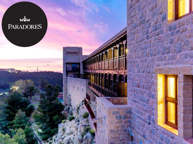 2 noches con desayuno en un exclusivo Parador en Andalucía