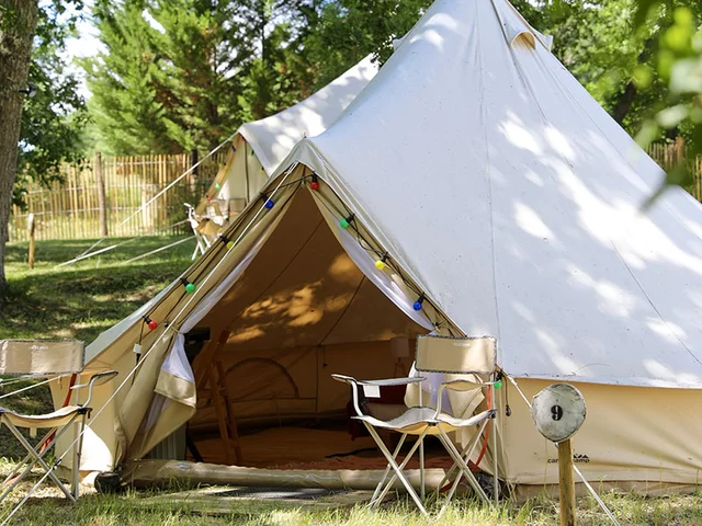 3 jours insolites en famille dans une tente près de troyes - smartbox -  coffret cadeau séjour Smartbox