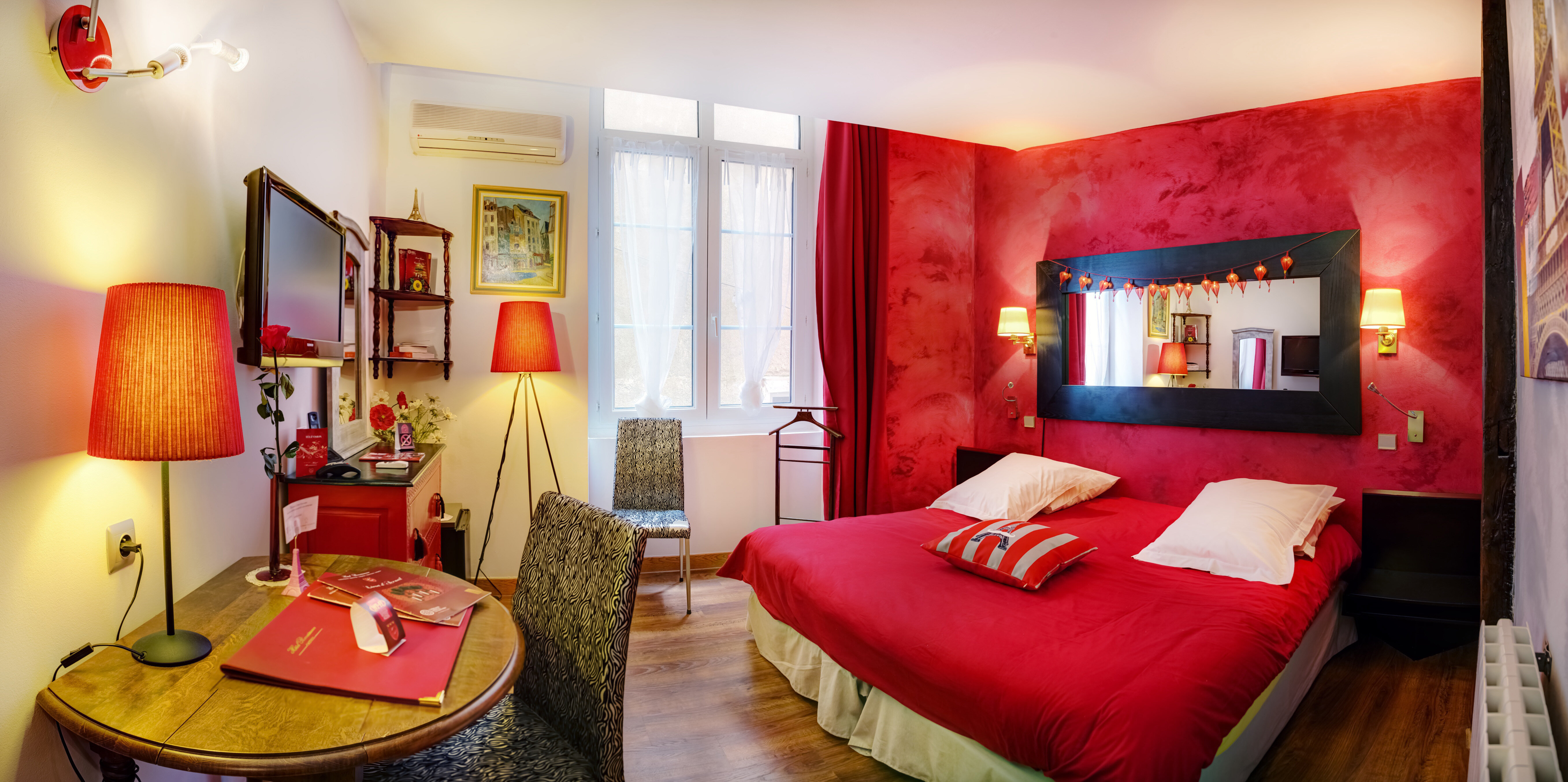 Hôtel Renaissance 4