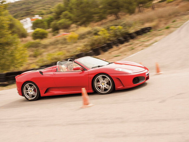 Pilotage Ferrari Joyeux Anniversaire Multi Themes Pilotage Ferrari Joyeux Anniversaire Multi Themes