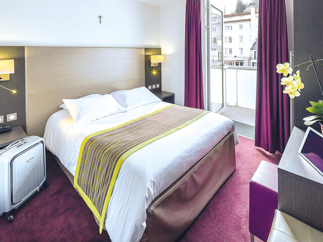 Hotel Astrid Joyeux Anniversaire Pour Femme 30 Ans Multi Themes Nos Smartbox Hotel Astrid Joyeux Anniversaire Pour Femme 30 Ans Multi Themes Nos Smartbox